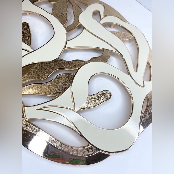 Vintage Rose Gold White Rogers Oneida Japan Lily Metal Wall Decor Trivet - Picture 2 of 9